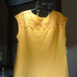 St. John's Bay Size 2X top